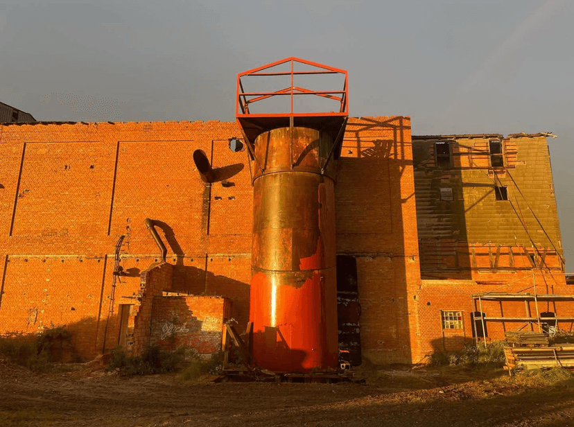 Silo in der Abendsonne